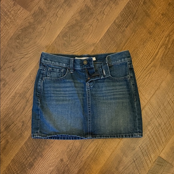 Old Navy Dark Blue Denim Mini Skirt - Picture 1 of 5